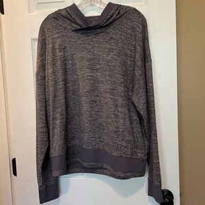 Women's Mondetta Soft Long Sleeve Performance Luxury Hooded Shirt. Size XL